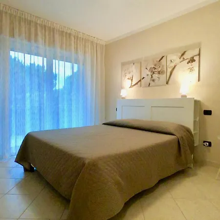 Michelangelo Rta Aparthotel Cinquale