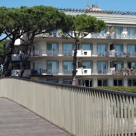 Michelangelo Rta 4* Чинкуале