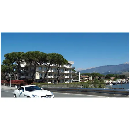 Michelangelo Rta Aparthotel 2*