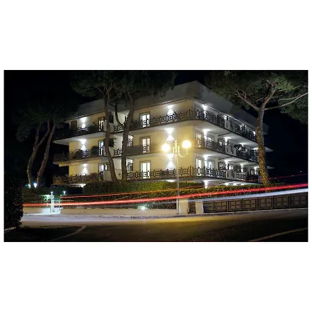 Aparthotel Michelangelo Rta